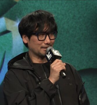 Hideo Kojima on stage at SXSW 2025 revealing the new Death Stranding 2 trailer.