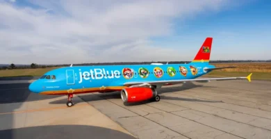 JetBlue airplane featuring Nintendo-themed artwork, celebrating the special crossover event.