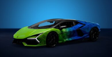 Lamborghini Revuelto in Forza Horizon 5 with Xbox green and PlayStation blue gradient livery