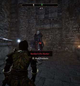 Player sneaking in Oblivion Remastered showcasing the effect of boots on stealth.