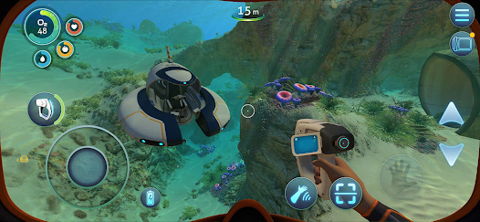 Subnautica gameplay shown on a mobile device underwater scene
