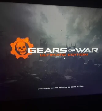 Player stuck on loading screen during Gears of War: Reloaded beta multiplayer session.